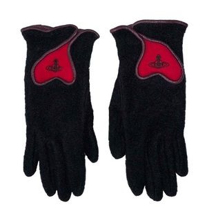 Vintage Vivienne Westwood wool gloves with heart design